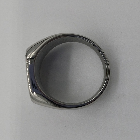 304- Stainless Steel Handmade Men's Ring Letter H Engraved Size 9 NWT - Picture 6 of 8